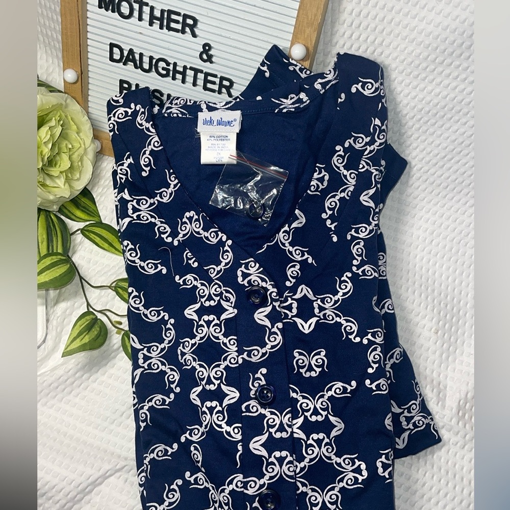 Vicki Wayne Women's 2X Soft & Comfortable Button Up Dress SS w/Pockets